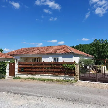 Maison De Vacances * Salviac
